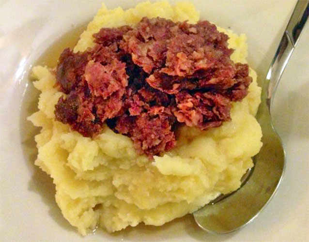 The rich fragrance and flavours of salama pair beautifully with mashed potato.